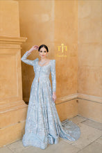 Load image into Gallery viewer, Preeti