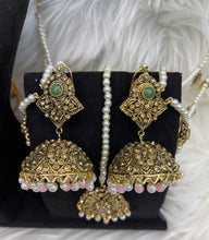 Load image into Gallery viewer, Annie