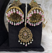 Load image into Gallery viewer, Annie