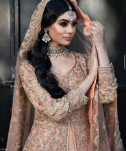 Load image into Gallery viewer, Geeta