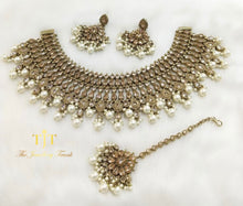 Load image into Gallery viewer, Priya