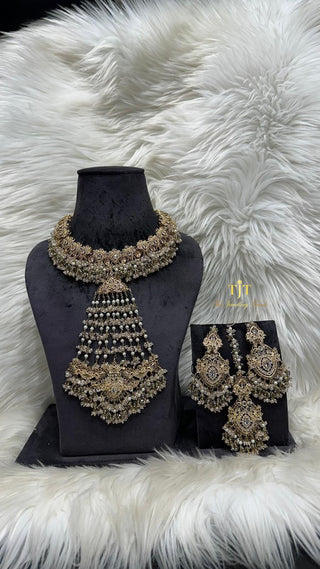 Madiha bronze with flat earrings
