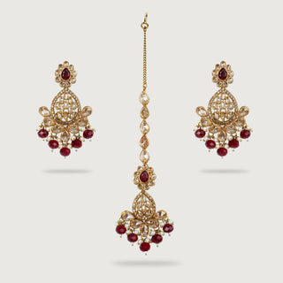 GURNOOR EARRINGS AND TIKKA