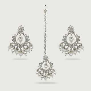 IMARA EARRINGS AND TIKKA