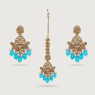 URVI EARRINGS AND TIKKA