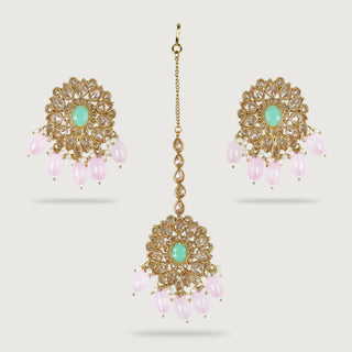 DEVEERA EARRINGS AND TIKKA