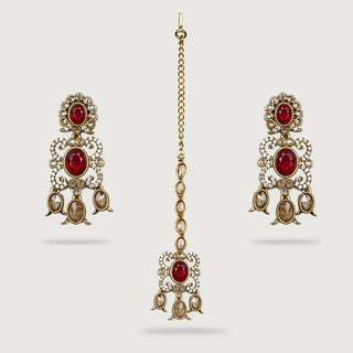ITRA EARRINGS AND TIKKA
