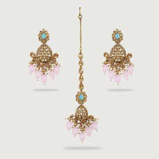GURNOOR EARRINGS AND TIKKA