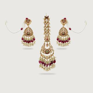 ARMINA EARRINGS AND TIKKA