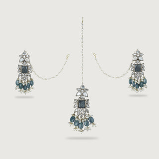 AREEN EARRINGS AND TIKKA