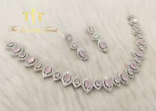 Amira Pink