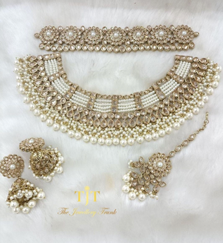 Komal Pearl