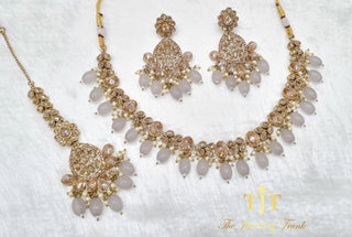 Mahnoor Grey