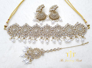 Keyuri White Pearls Clear