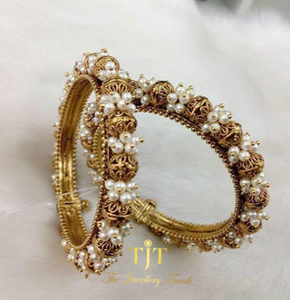 Sandy Gold and Pearl