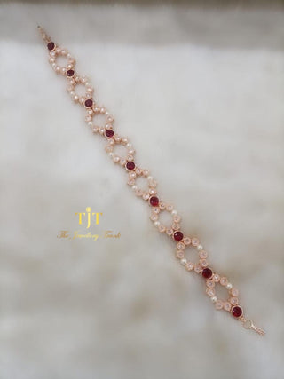 Aashvi Rose Gold and Red